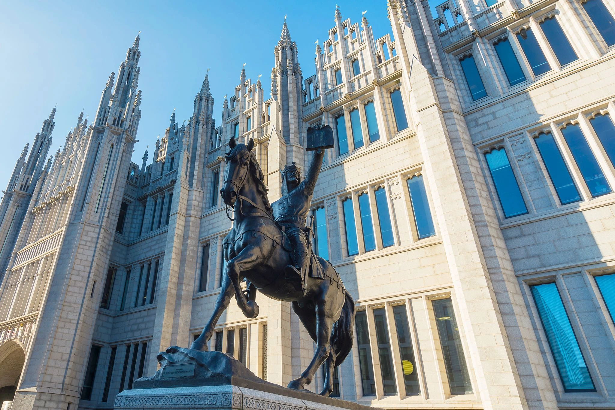 Aberdeen – færgehavn og rejsemålsguide