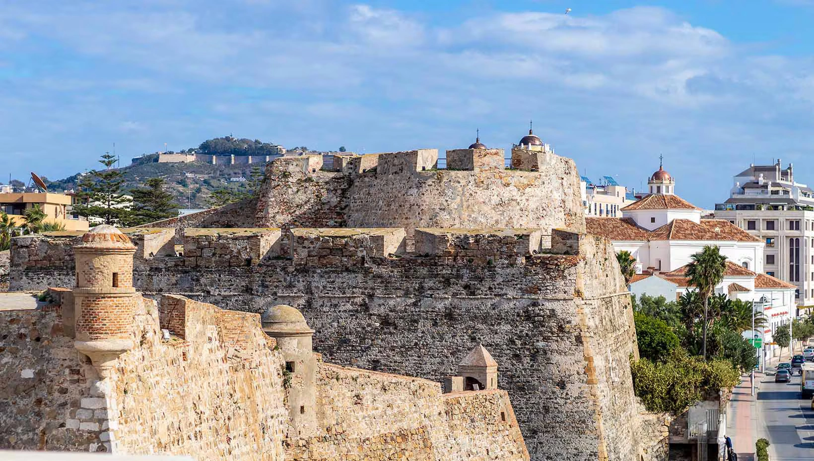 Ceuta – færgehavn og rejsemålsguide