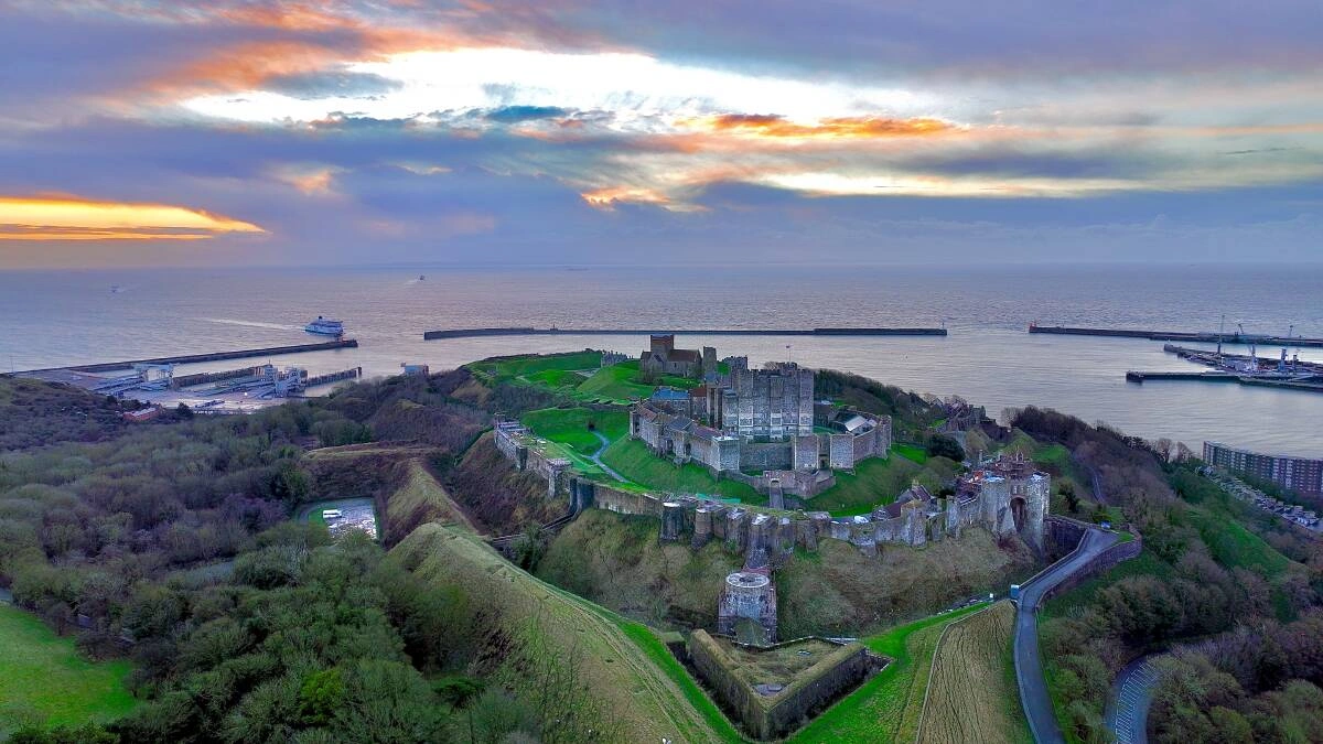 Dover – færgehavn og rejsemålsguide