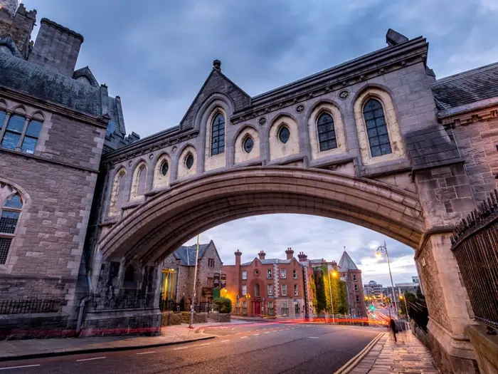 Dublin – færgehavn og rejsemålsguide