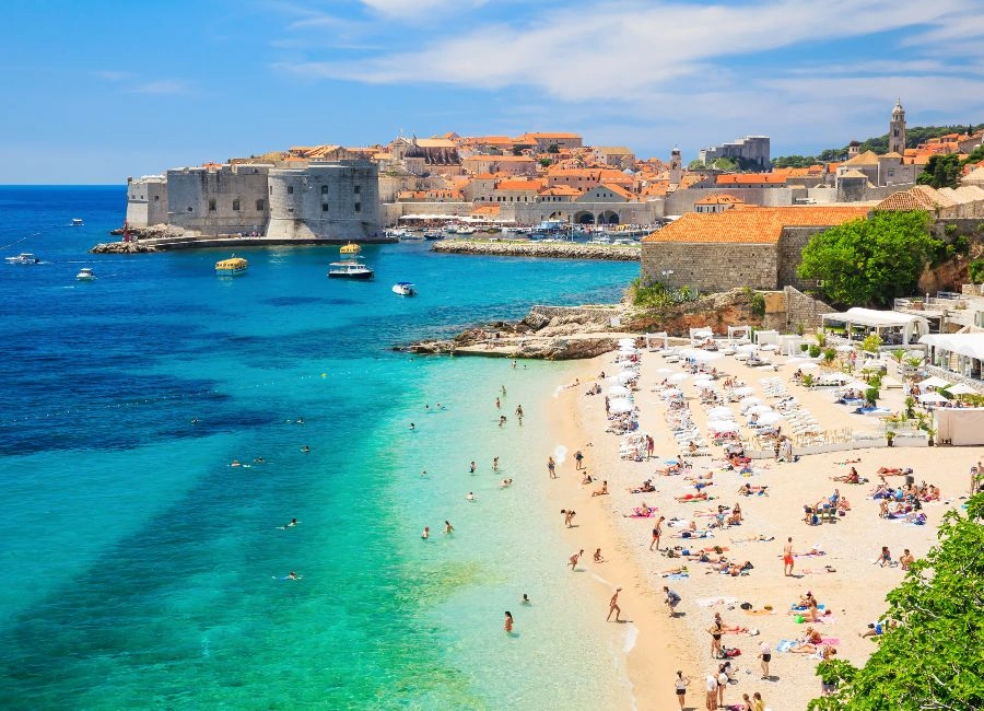Dubrovnik – færgehavn og rejsemålsguide