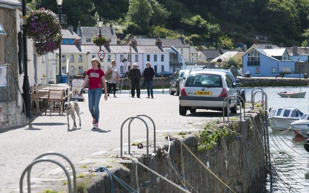 Fishguard – færgehavn og rejsemålsguide