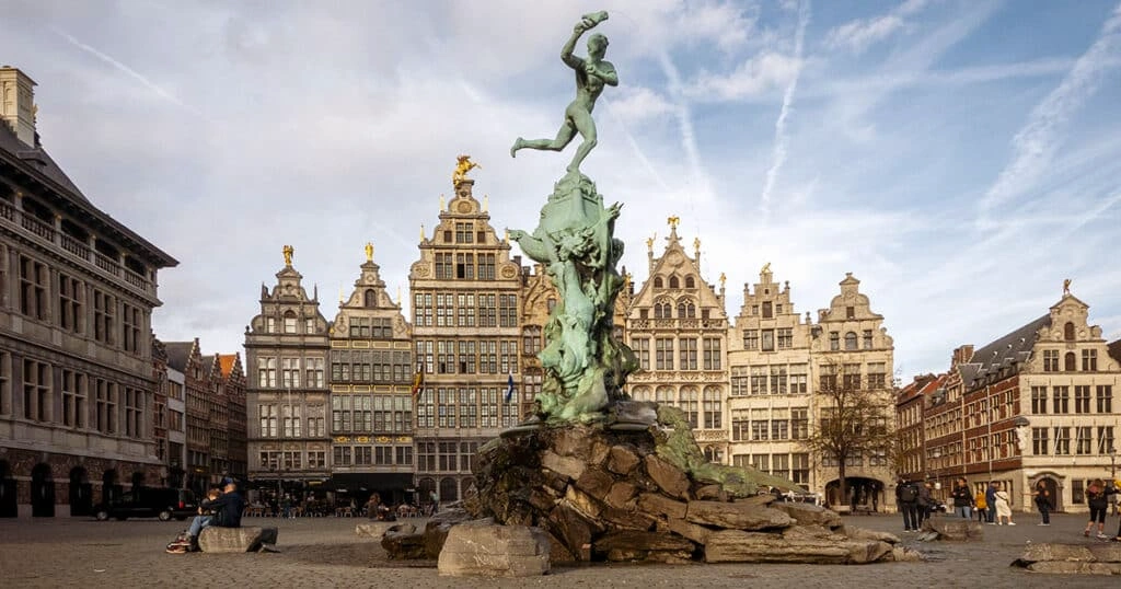Oostende – færgehavn og rejsemålsguide