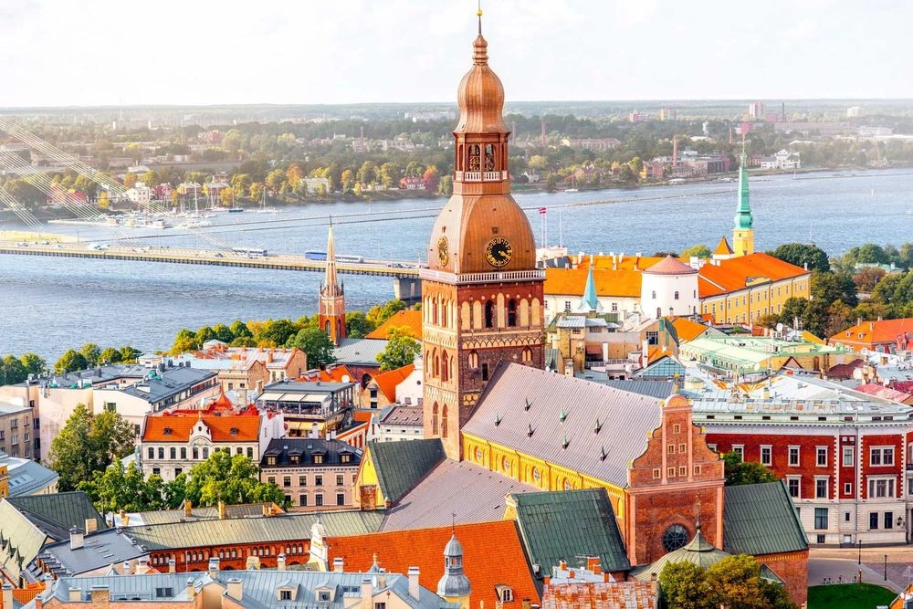 Riga – færgehavn og rejsemålsguide