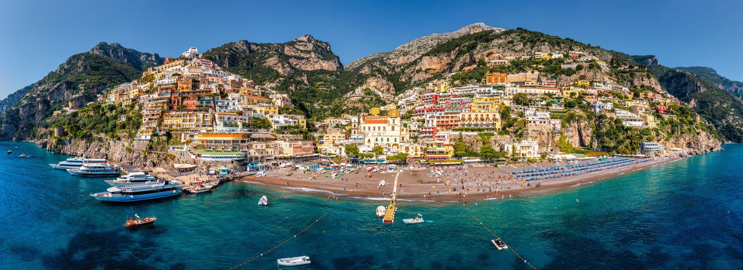 Salerno – færgehavn og rejsemålsguide
