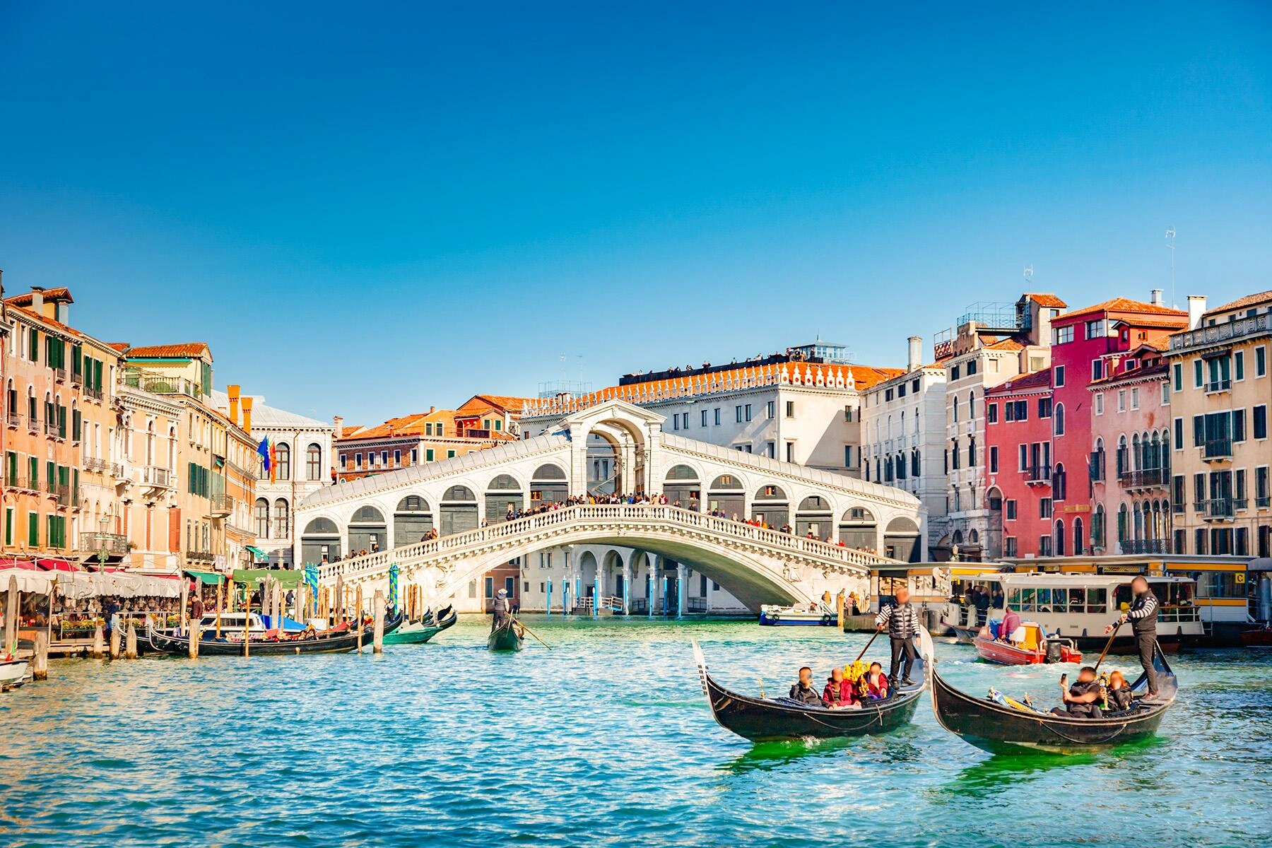 Venedig – færgehavn og rejsemålsguide