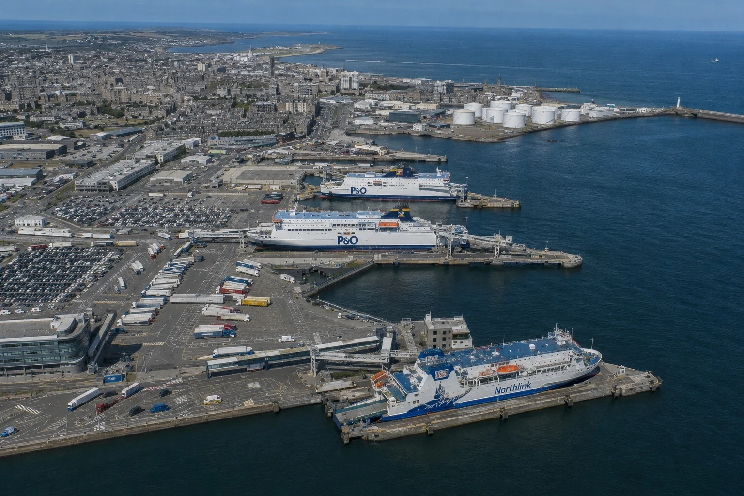 Aberdeens færgehavn i nordøstlige Skottland