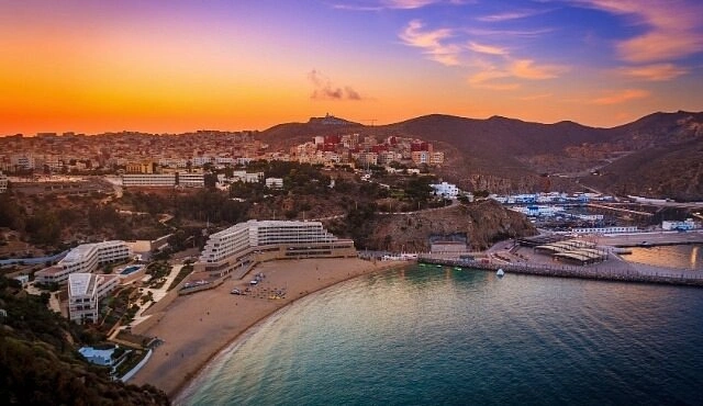 Færgerejse og havneinformation for Motril–Al Hoceima