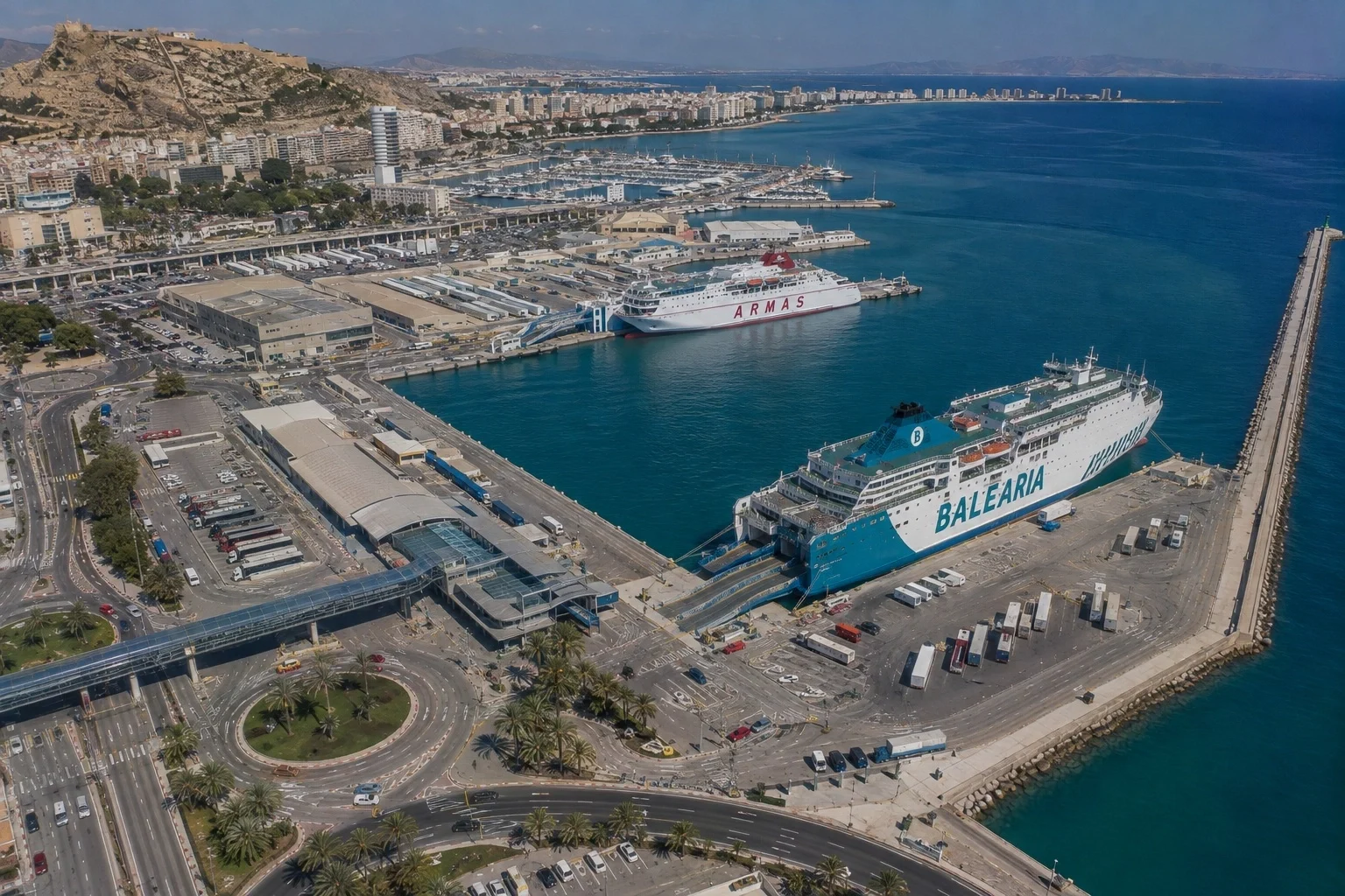 Alicante – færgehavn og rejsemålsguide