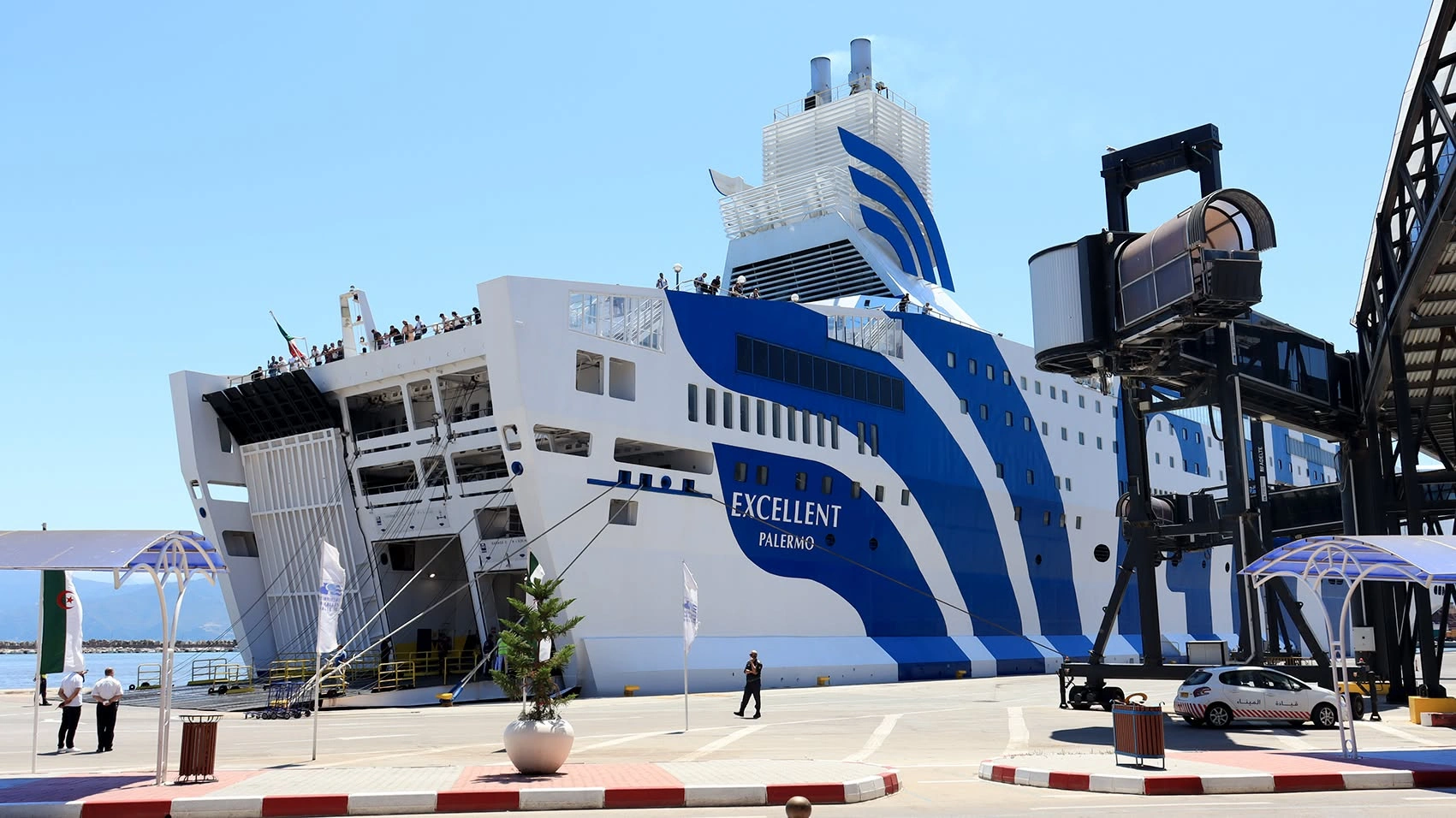 Færgerejse og havneinformation for Sète–Béjaïa