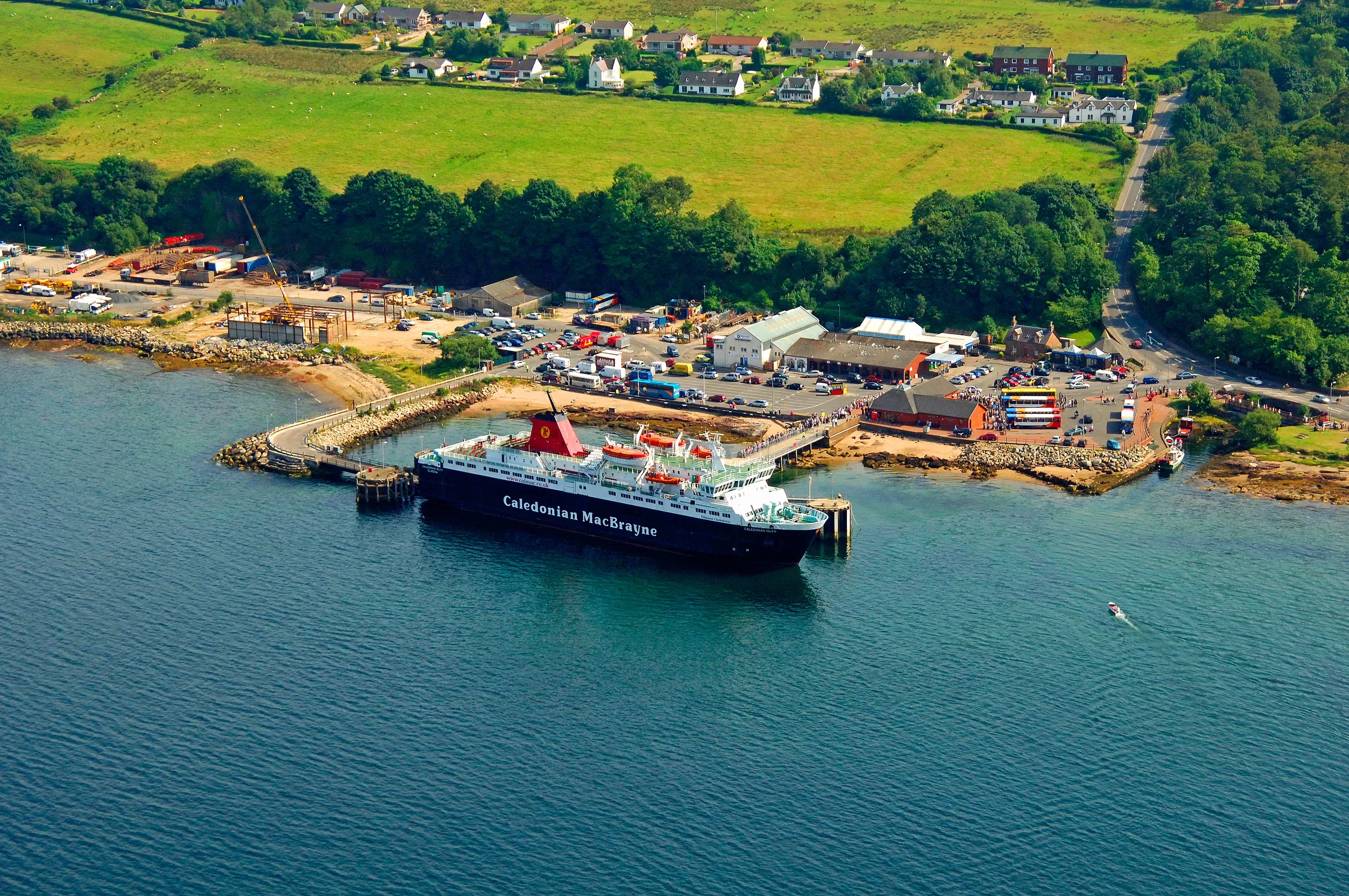 Færgerejse og havneinformation for Troon–Brodick