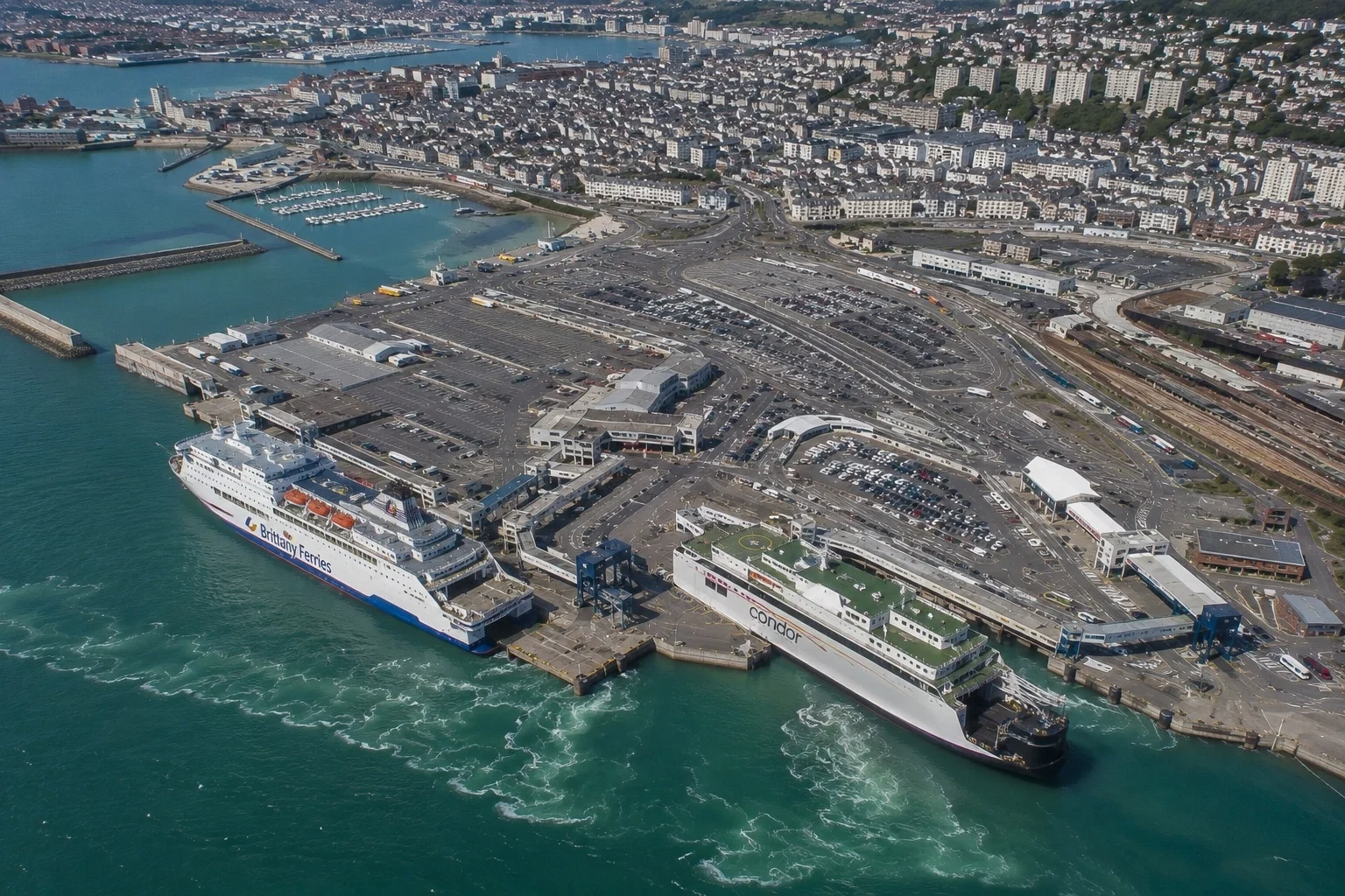 Cherbourg – færgehavn og rejsemålsguide