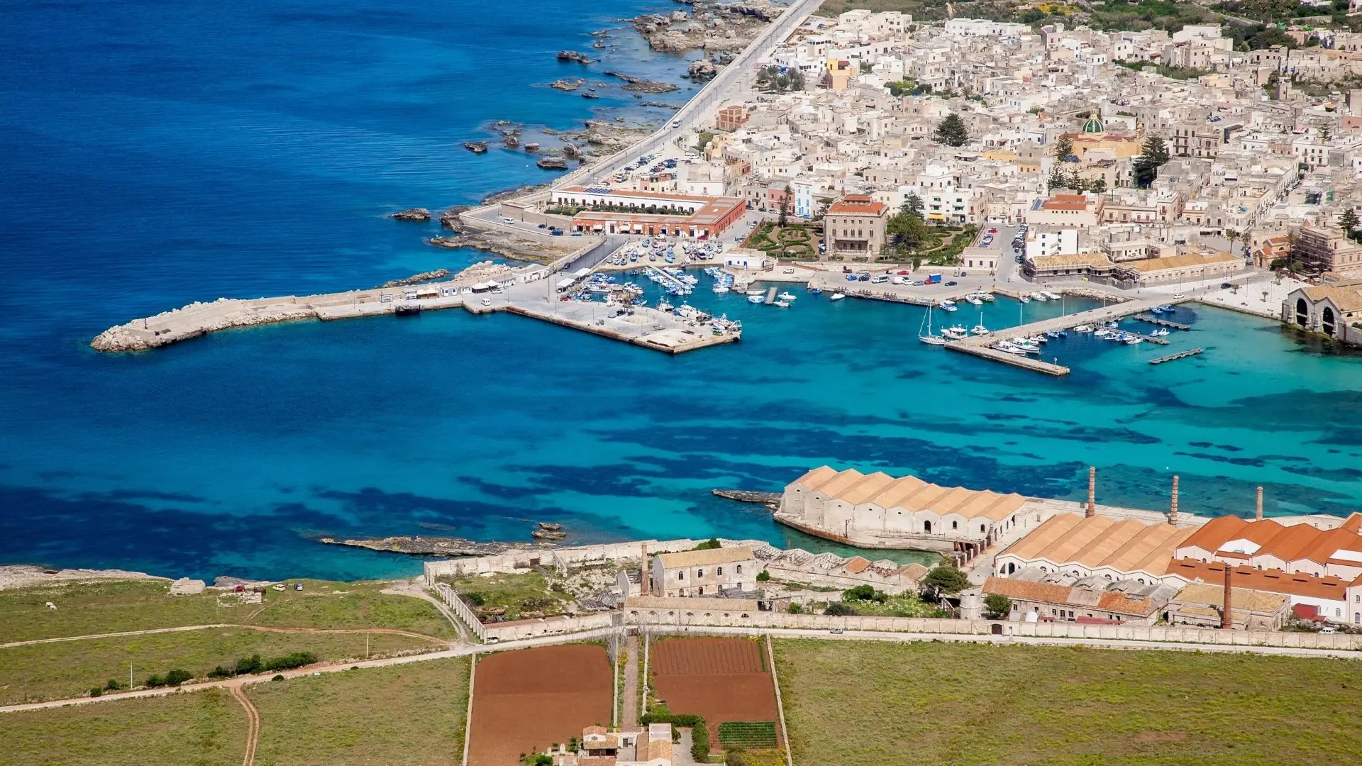 Færgehavnen i Favignana