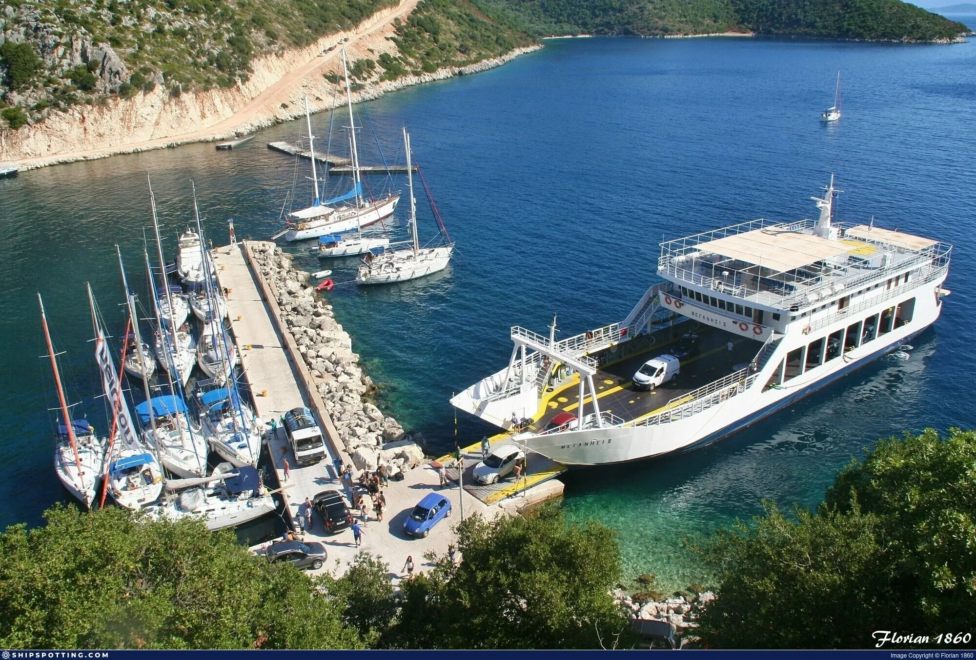 Færgerejse og havneinformation for Vasiliki, Lefkada–Frikes, Ithaca
