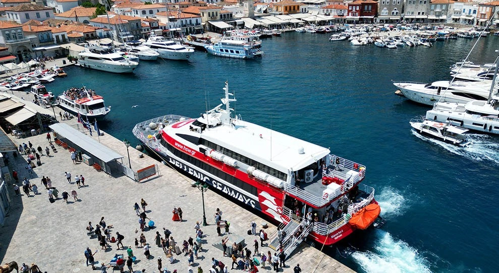 Færgehavnen i Hydra