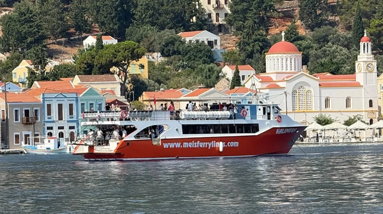 Færgehavnen i Kastellorizo