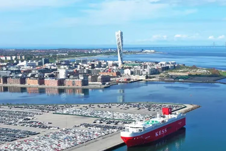 Færgerejse og havneinformation for Malmö–Świnoujście