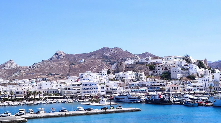 Færgehavnen i Naxos (Chora)