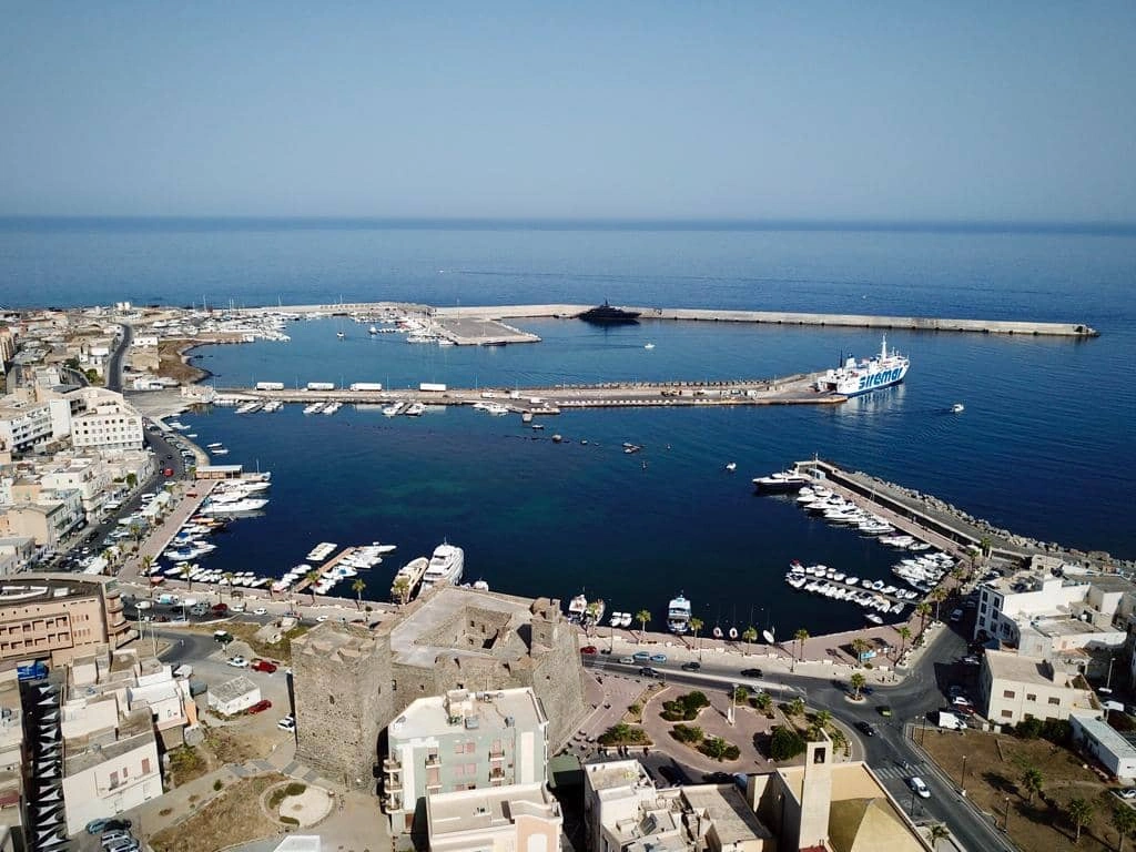 Færgehavnen i Pantelleria