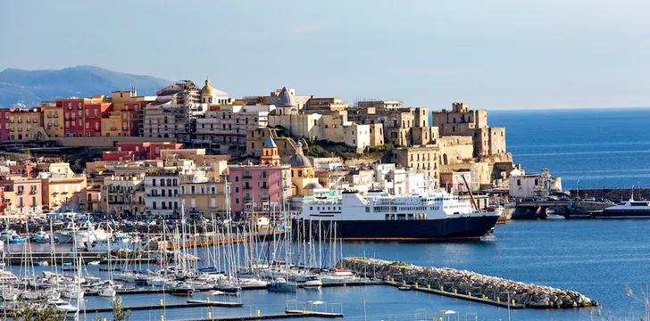 Færgehavnen i Pozzuoli