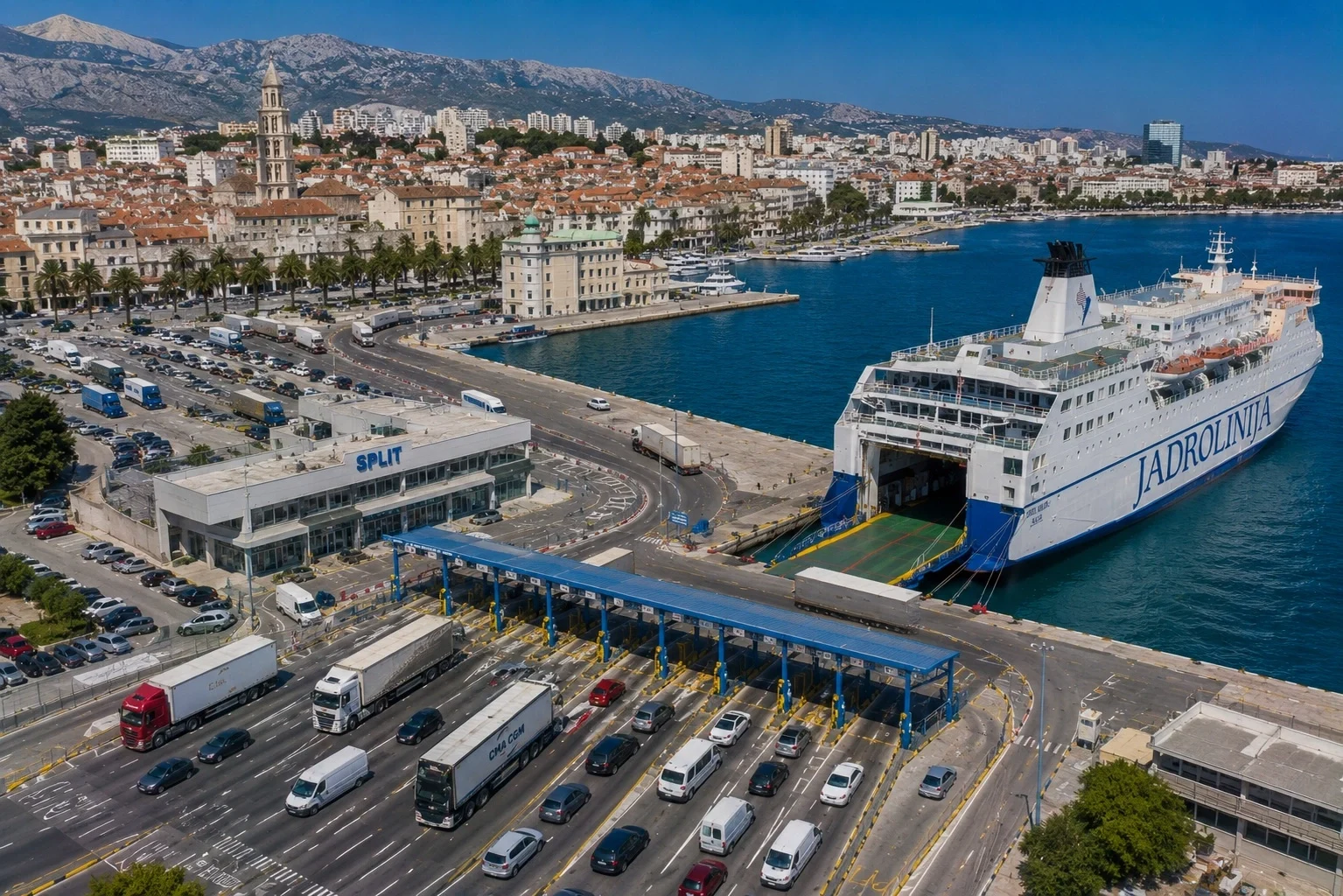 Færgerejse og havneinformation for Split–Supetar