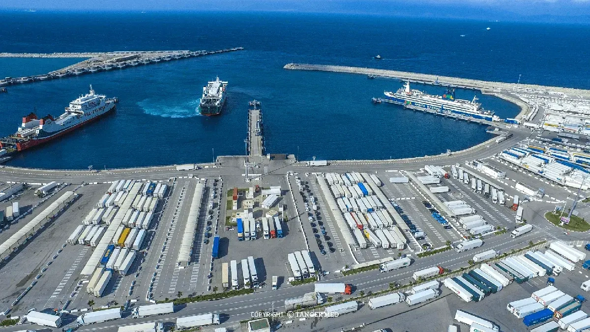 Færgerejse og havneinformation for Genova–Tangier Med