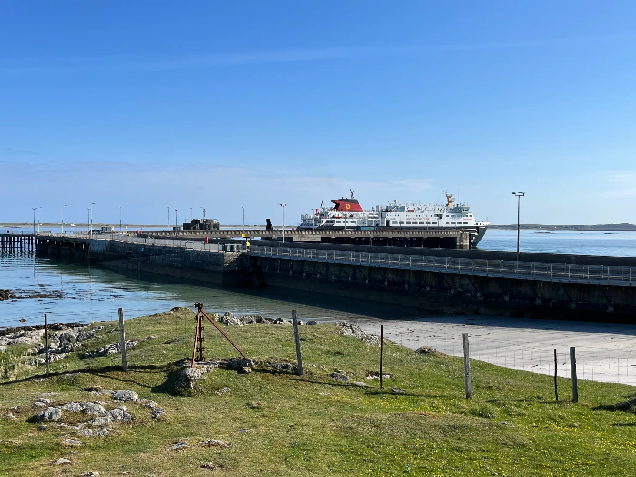 Færgerejse og havneinformation for Oban–Tiree