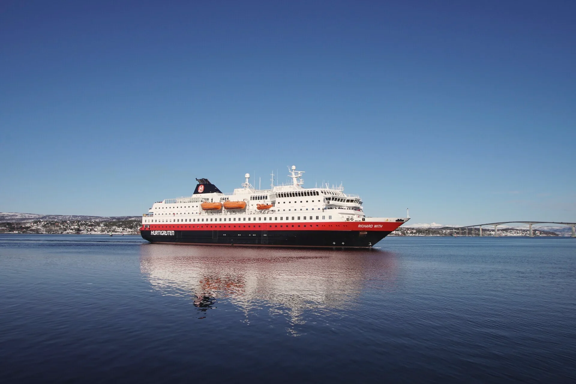 Hurtigruten – færge